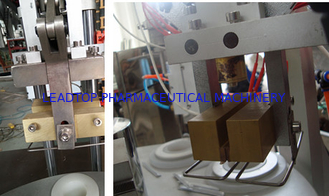 Máquina de selagem de enchimento de creme semi automática 30pcs/Min Plastic Soft Tube Equipment